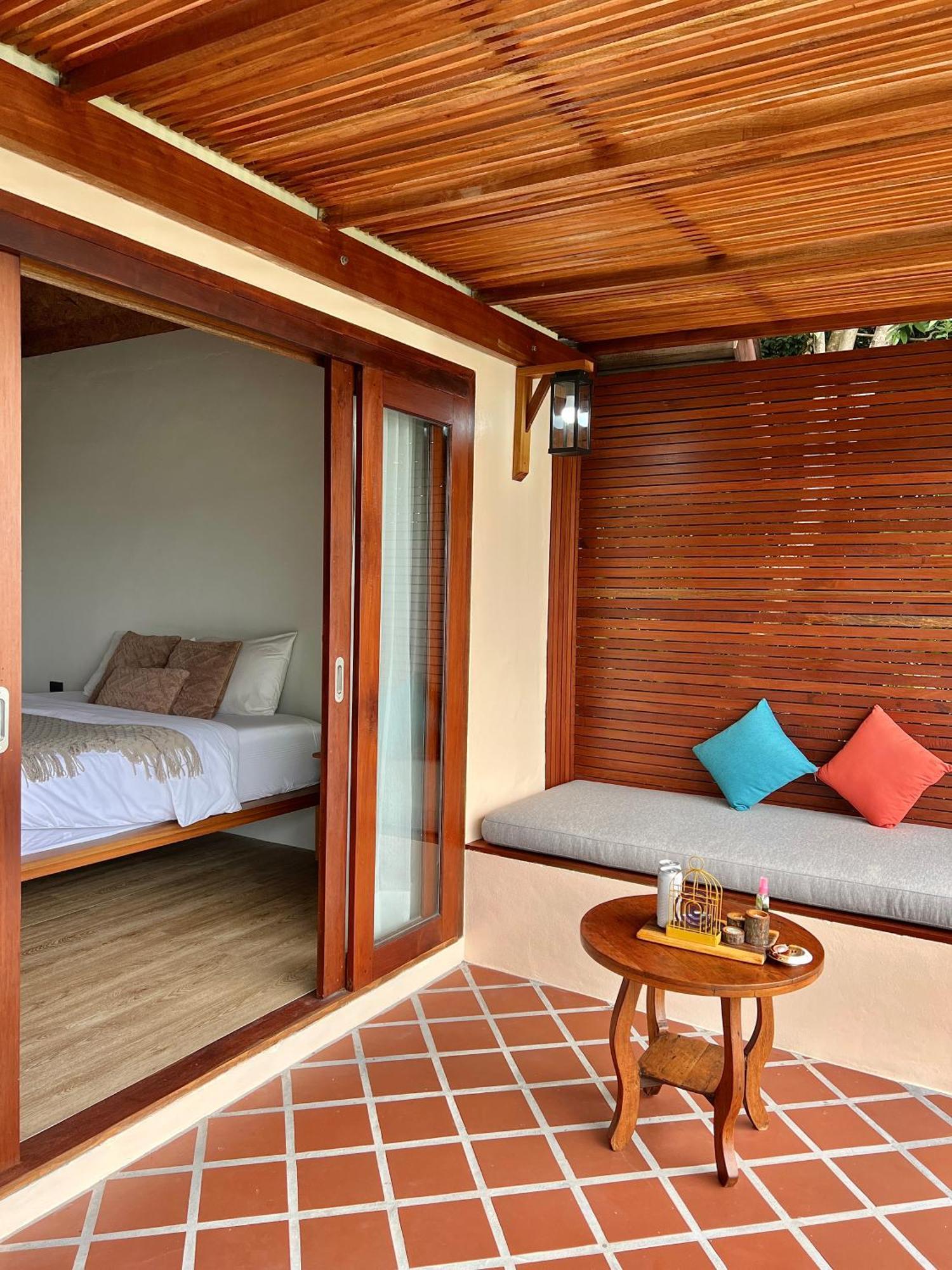 Baan Talay Resort & Yoga タオ島 エクステリア 写真